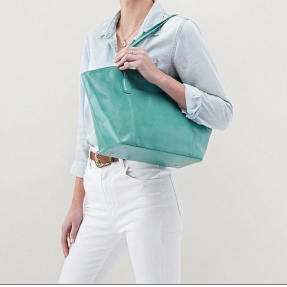 HOBO Patti Shoulder Zip Top Grain Leather Tote Women Teal Excellent